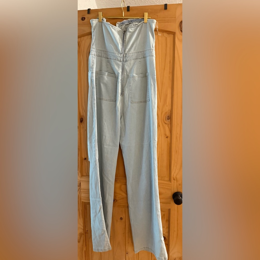 Fashion Nova strapless denim jumpsuit!NWT - Picture 5 of 7